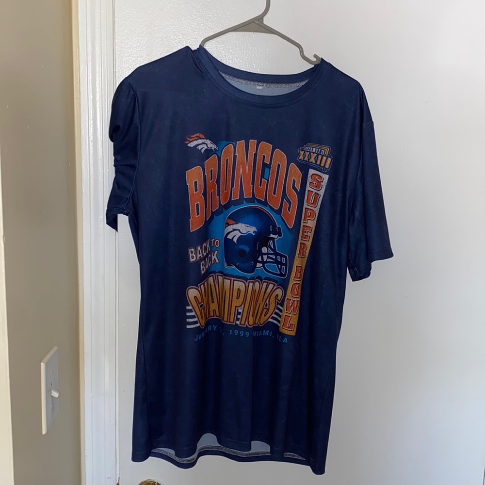 Retro Denver Broncos T-shirt